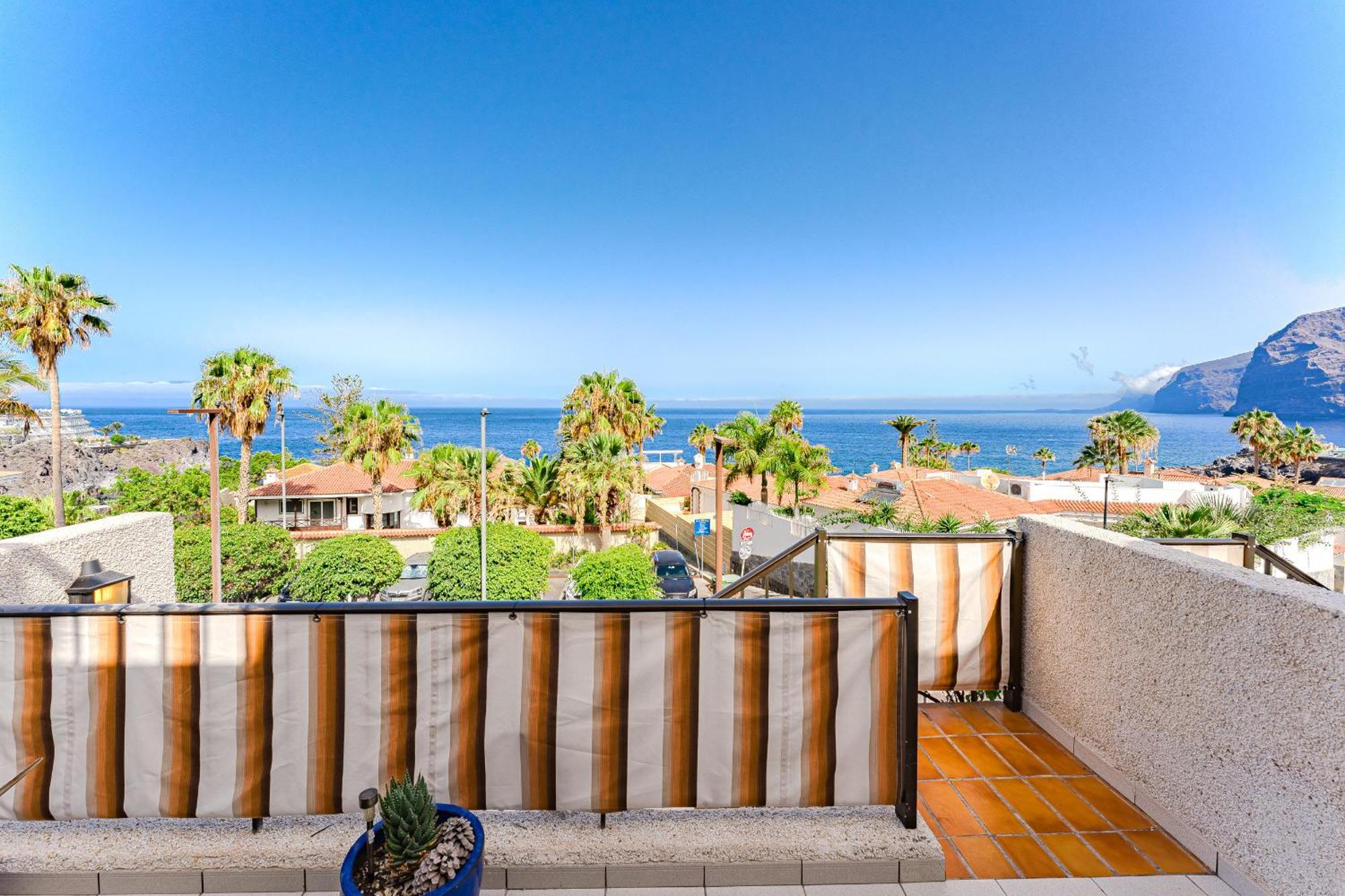 Sea View Apartment Deja Blue - Los Gigantes Puerto de Santiago  Exterior foto